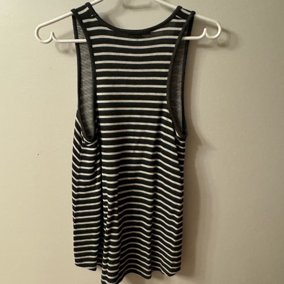 Vince stripped tank - Picture 4 of 4